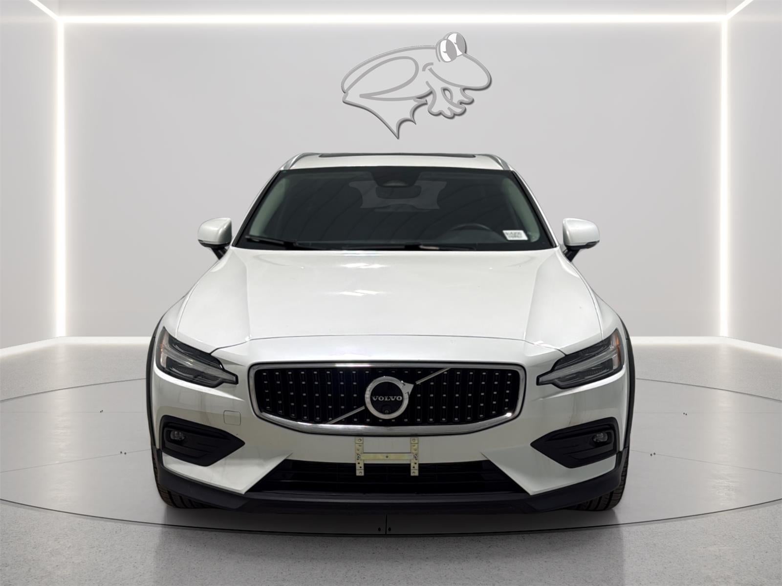 2025 Volvo V60 Cross Country Plus