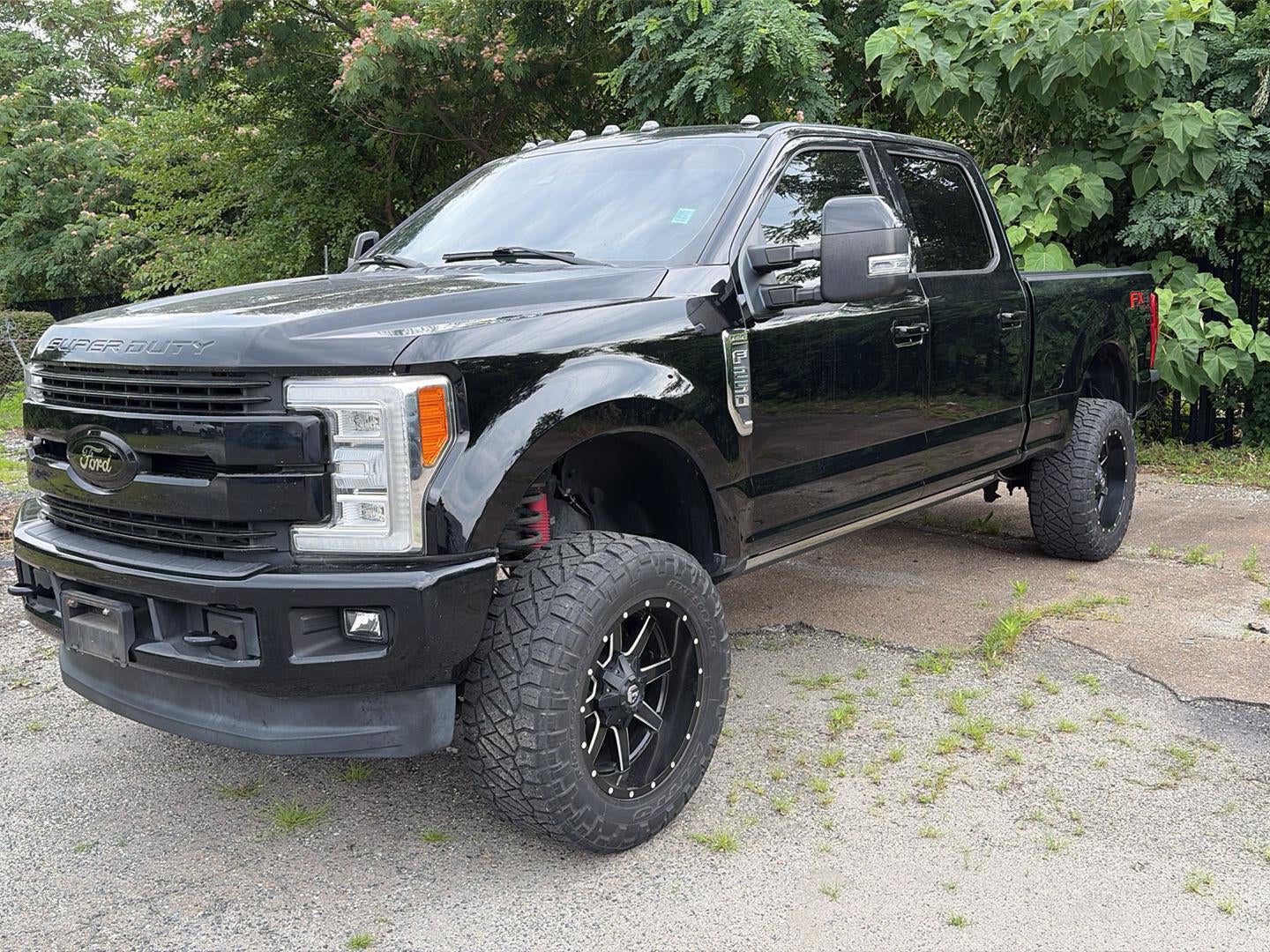 2017 Ford Super Duty F-250 SRW Lariat