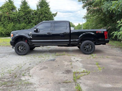 2017 Ford Super Duty F-250 SRW Lariat
