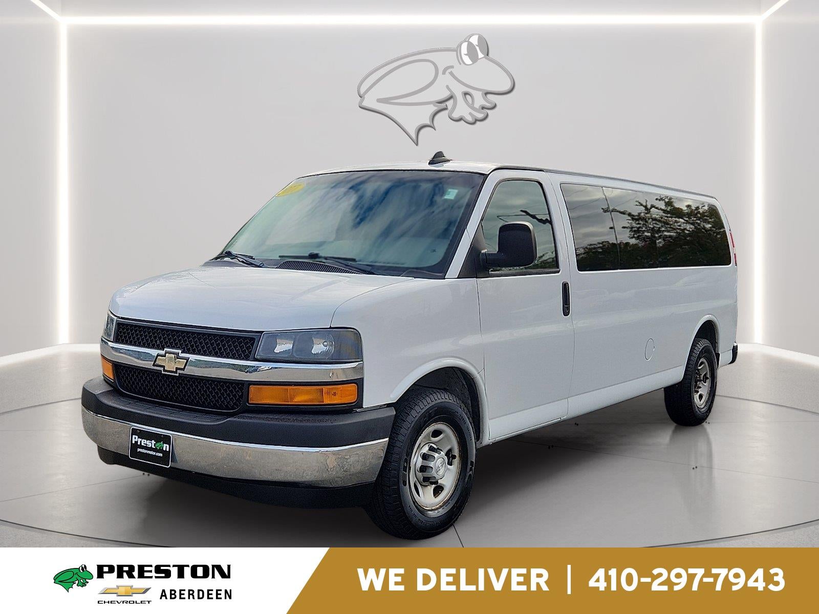 2017 Chevrolet Express Passenger 3500 LS