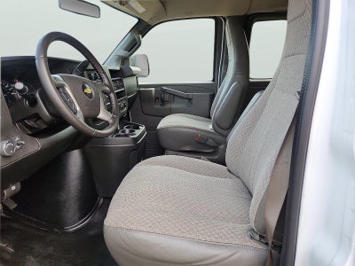 2017 Chevrolet Express Passenger 3500 LS