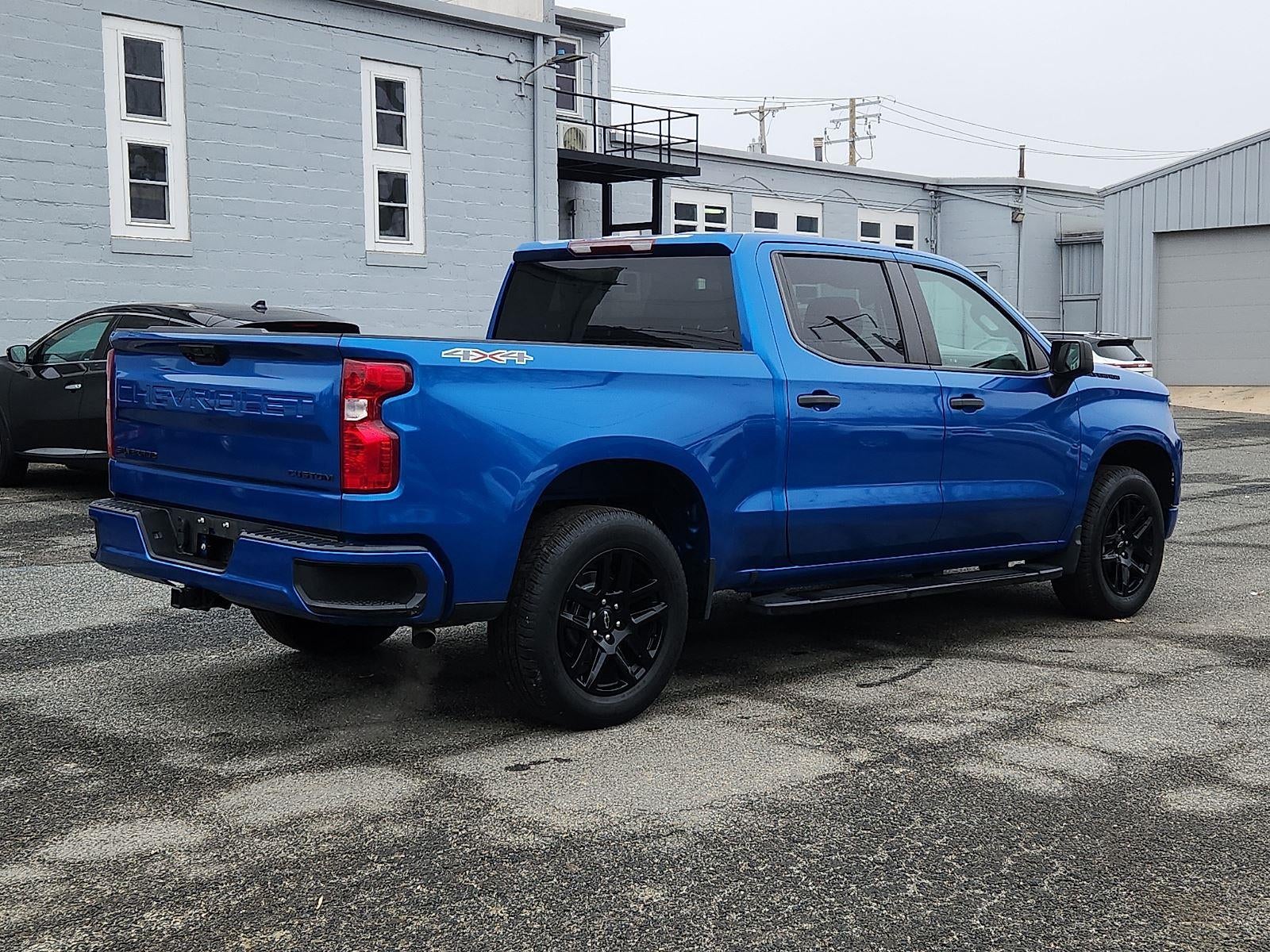 2022 Chevrolet Silverado 1500 Custom