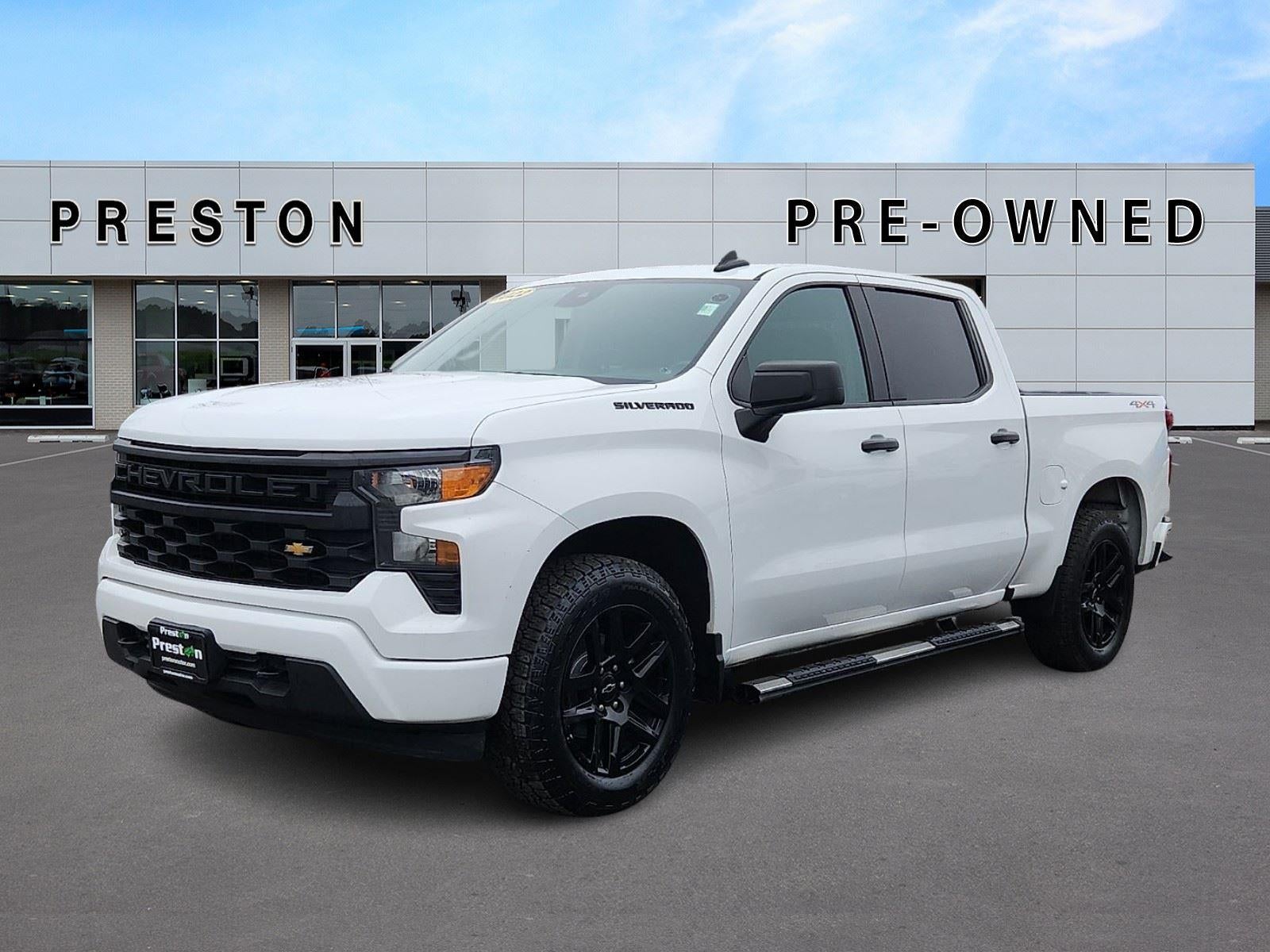 2022 Chevrolet Silverado 1500 Custom