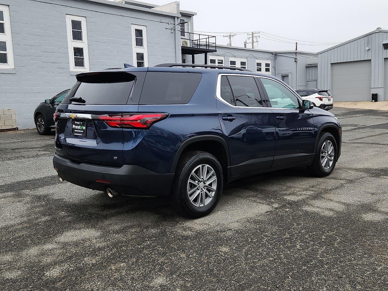 2023 Chevrolet Traverse LT Cloth