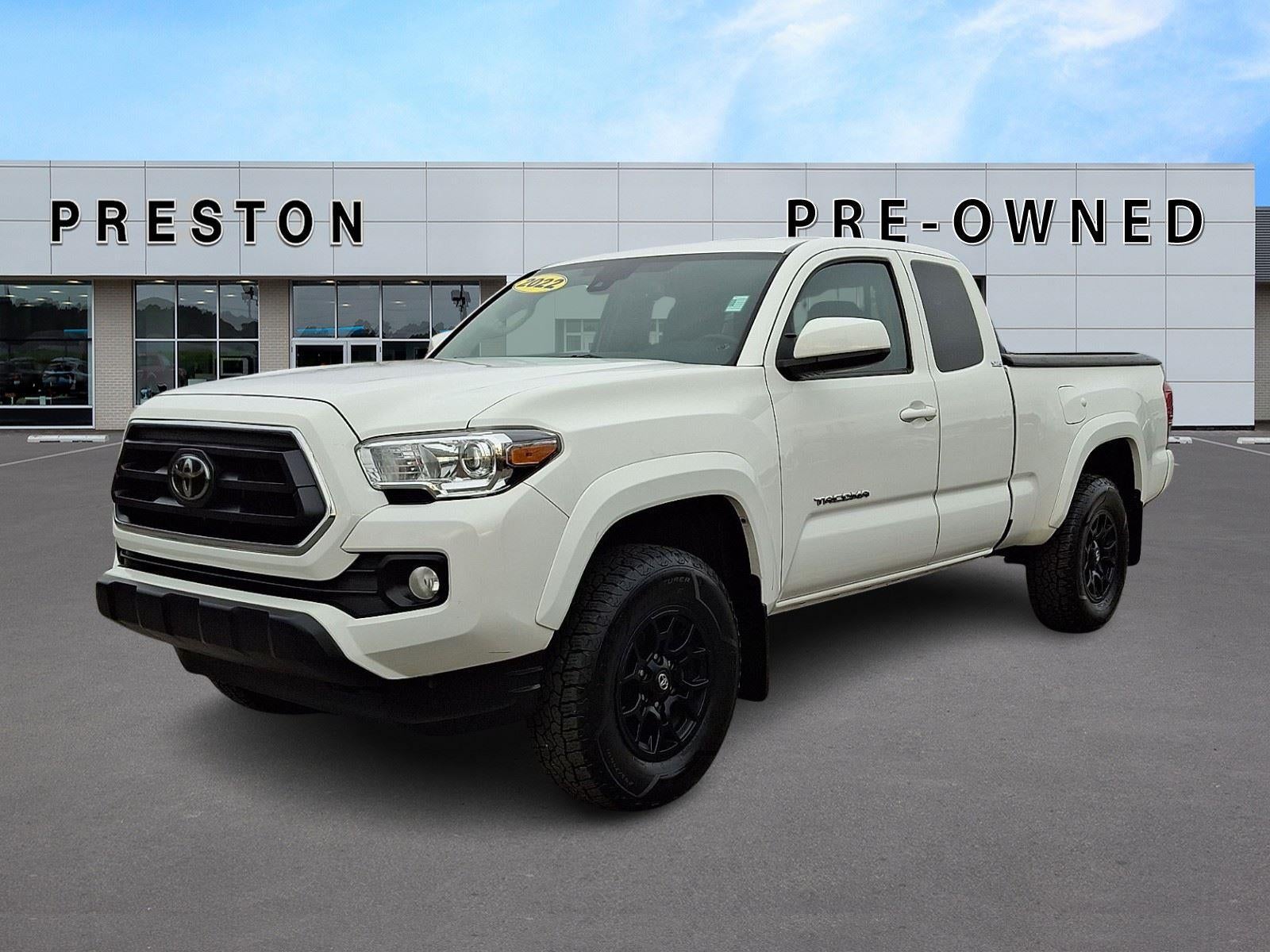 2022 Toyota Tacoma 4WD SR