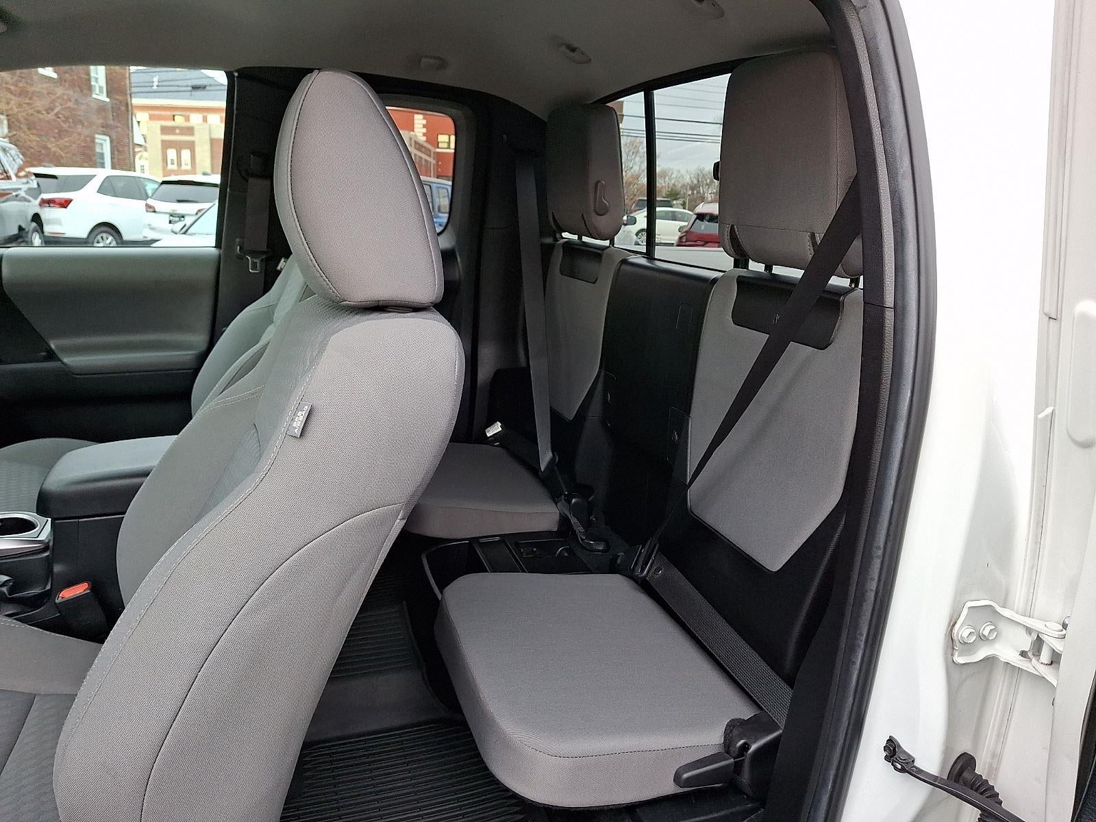 2022 Toyota Tacoma 4WD SR