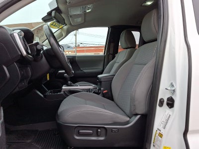 2022 Toyota Tacoma 4WD SR