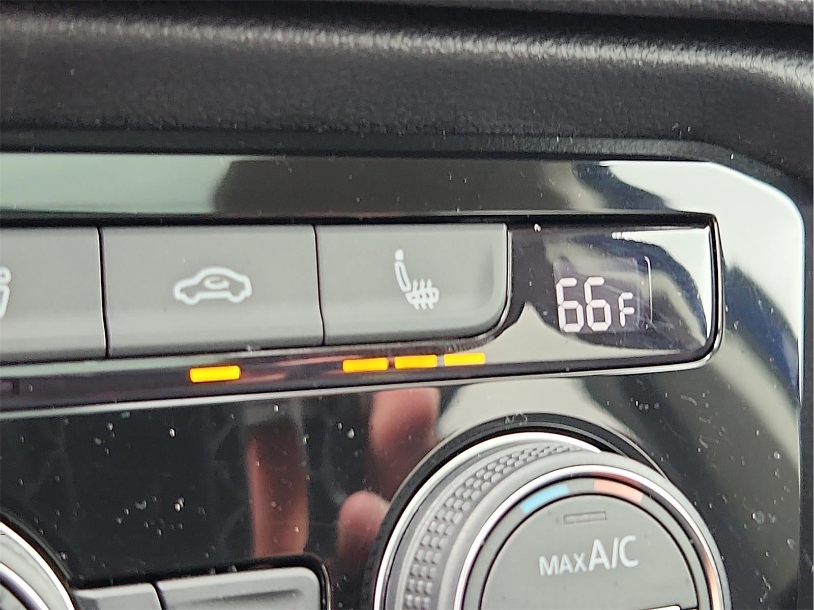 2023 Volkswagen Taos SEL