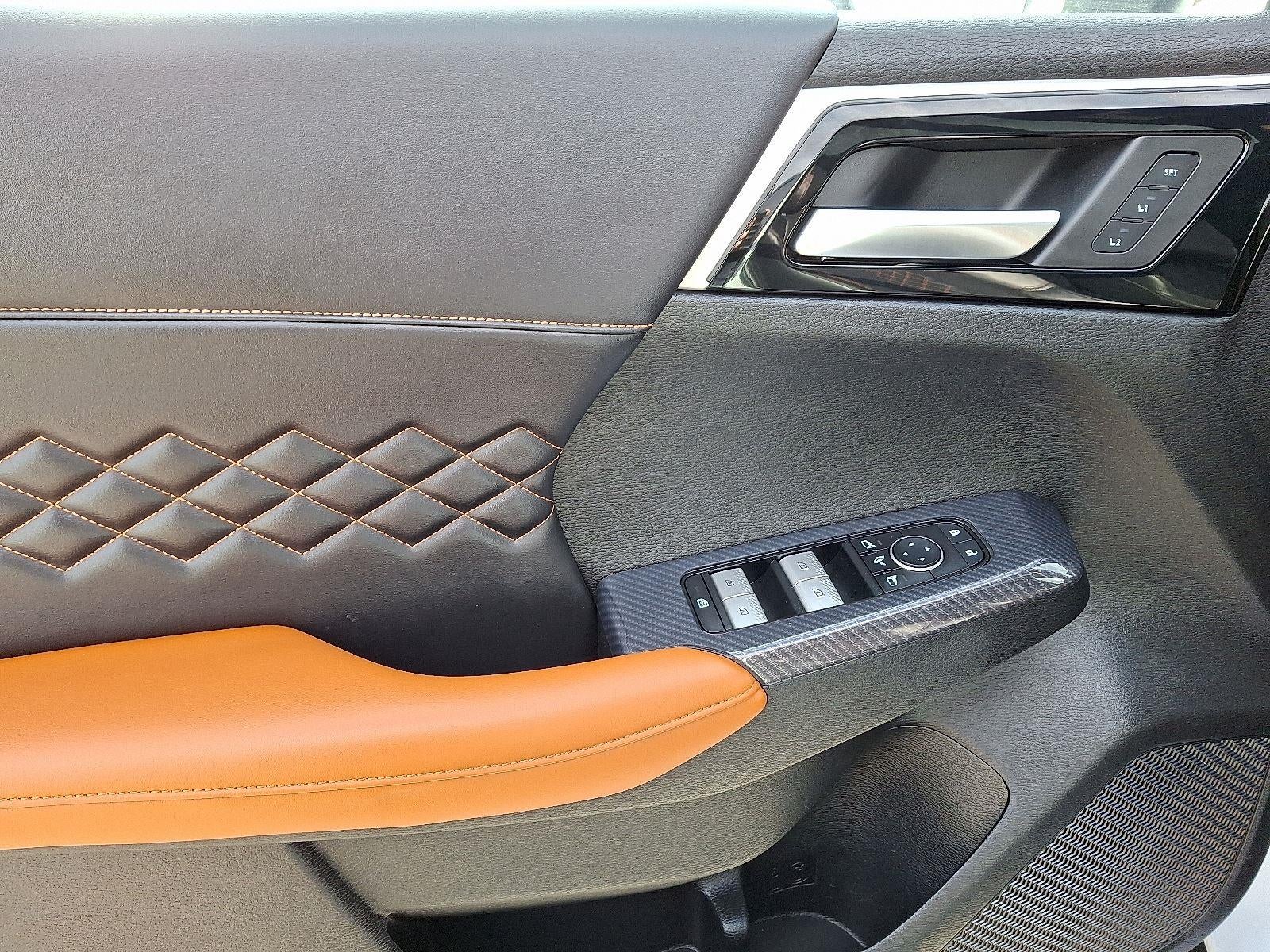 2023 Mitsubishi Outlander PHEV SEL