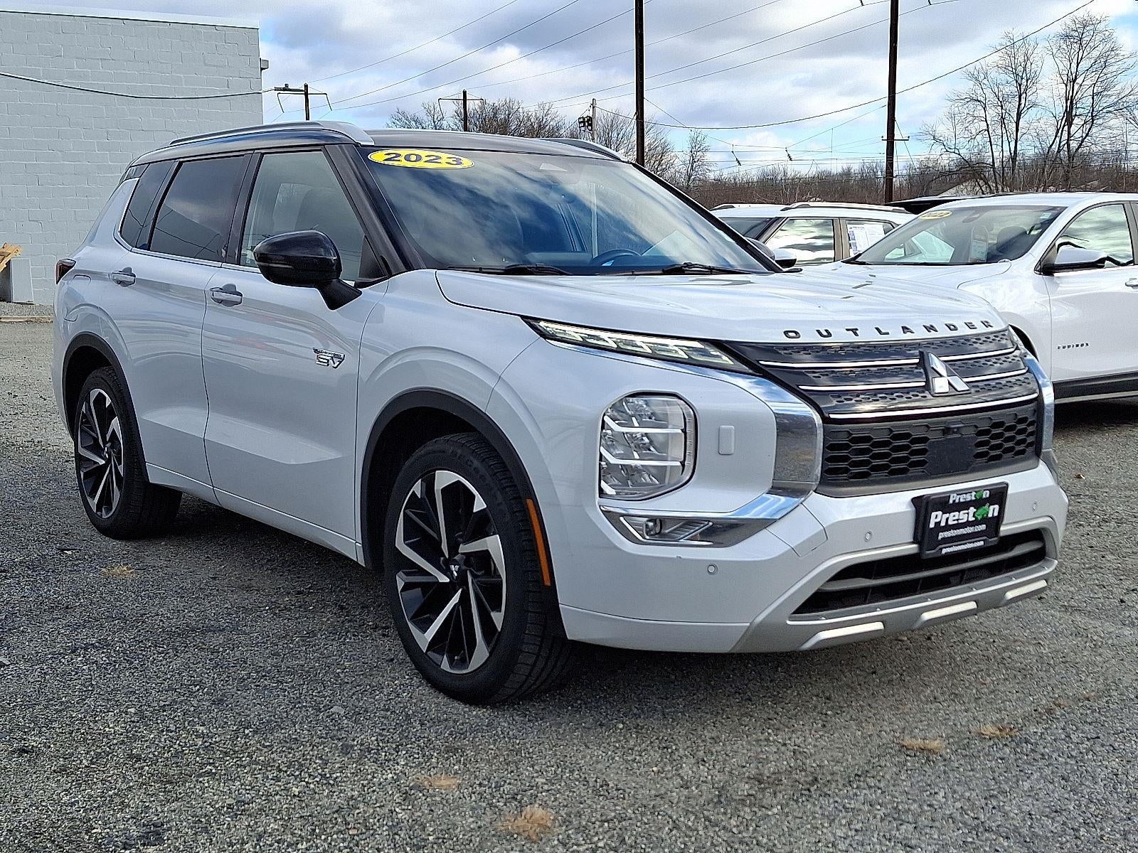 2023 Mitsubishi Outlander PHEV SEL
