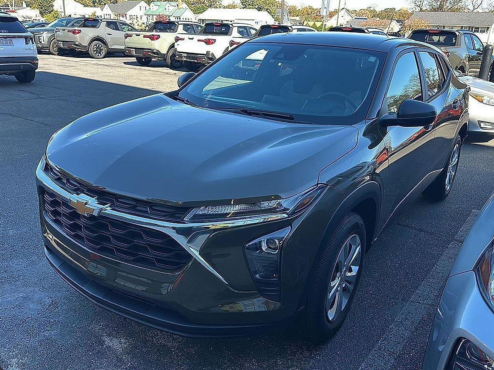 2024 Chevrolet Trax LS