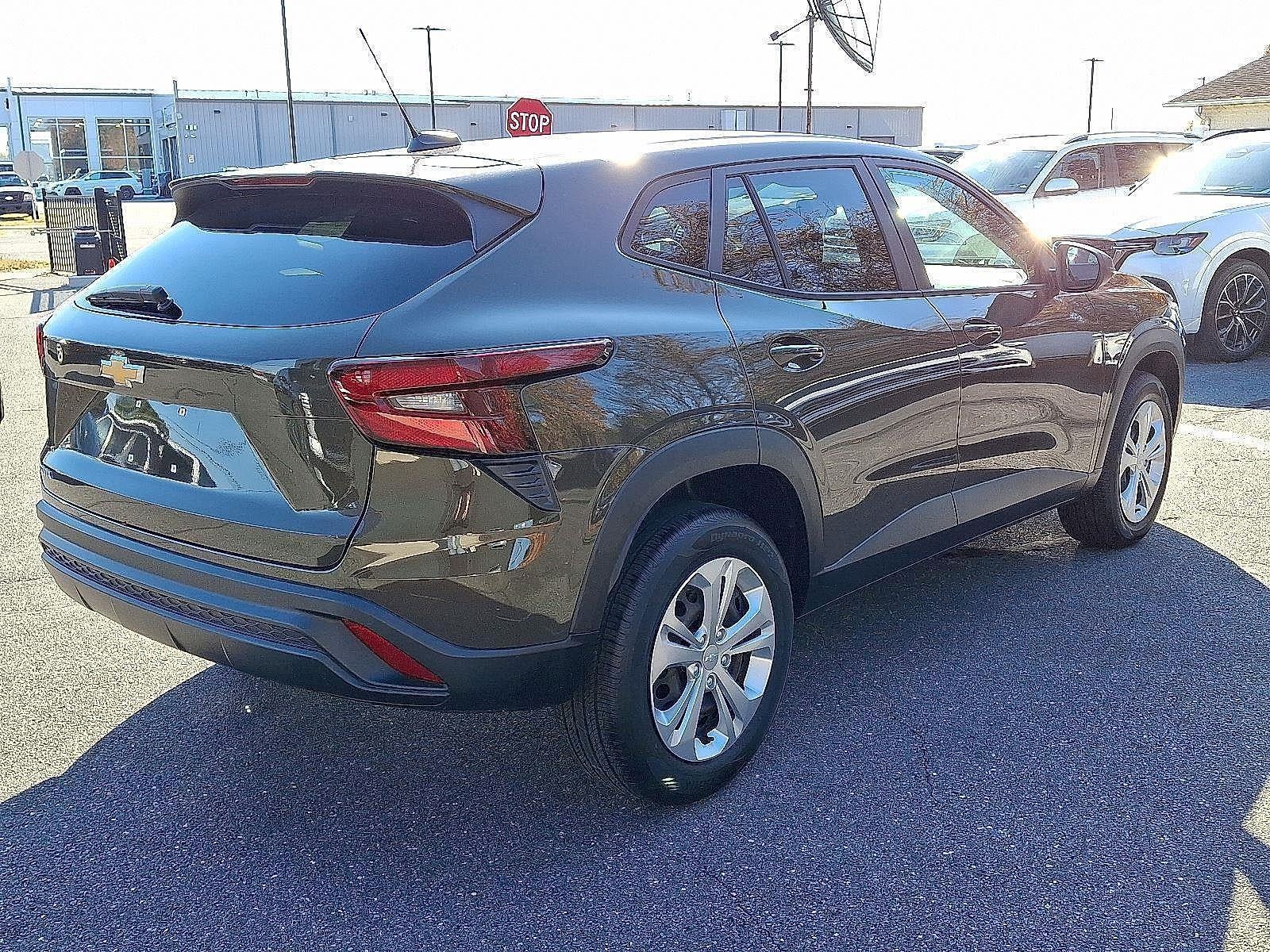 2024 Chevrolet Trax LS