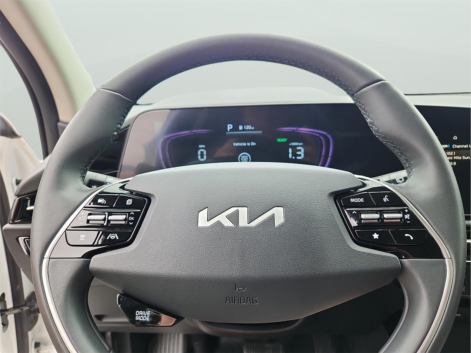2023 Kia Niro EX