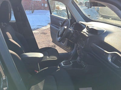 2023 Jeep Renegade Latitude